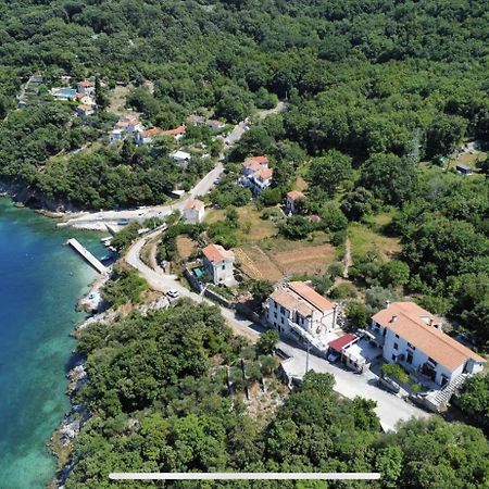 Apartment Ilario Cres Εξωτερικό φωτογραφία